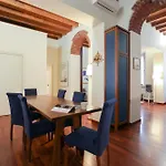 Hacca Collection - Corso Magenta, Unique And Charming 2br *