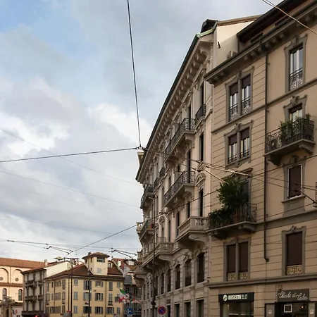 Hacca Collection - Corso Magenta, Unique And Charming 2br Daire Milano