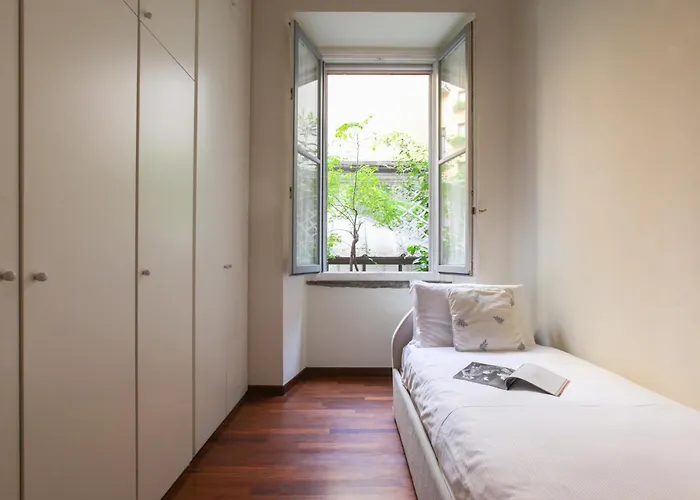 Apartament Hacca Collection - Corso Magenta, Unique And Charming 2br *